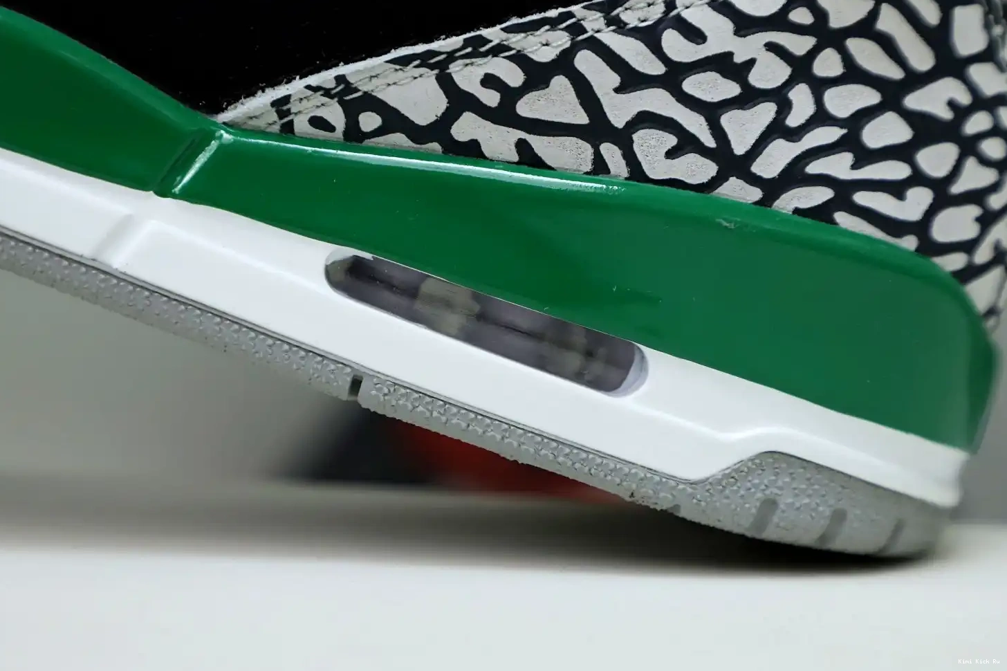 GREEN JORDAN PINE Kimikick AIR 3 0415